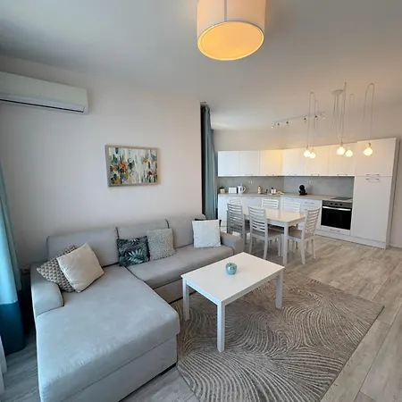 On The Near The Sea Apartment *